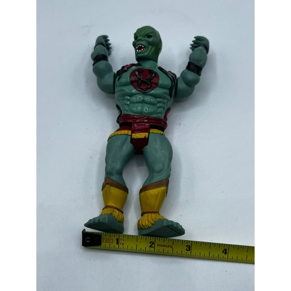 Vintage 1985 LJN toys ThunderCats Mumm-Ra Action Figure Loose Incomplete